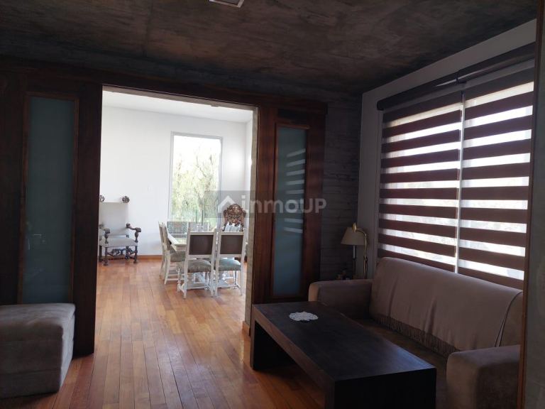 Casa en Alquiler en Capital, Mendoza