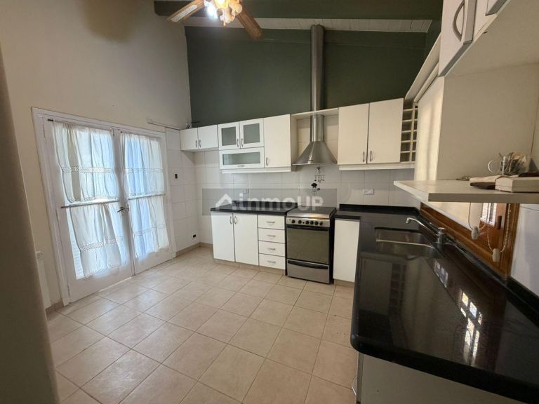 Casa en Venta en Guaymallen, Mendoza