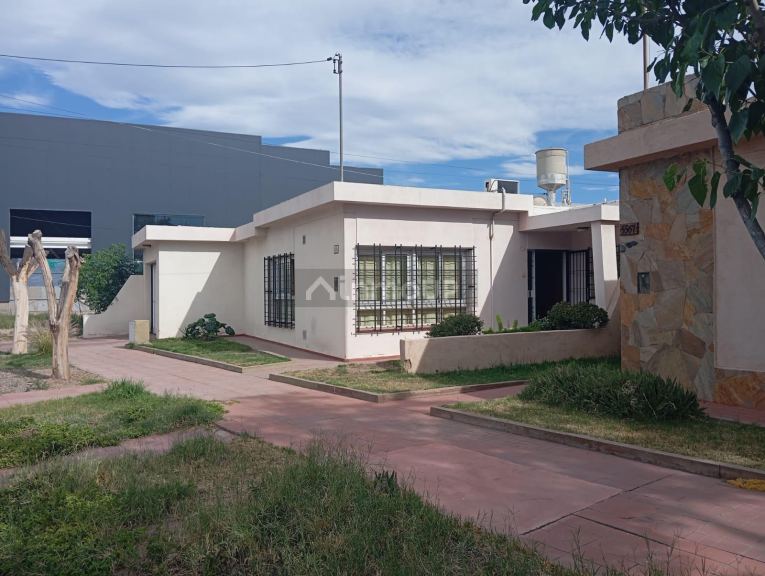 Casa en Venta en Guaymallen, Mendoza