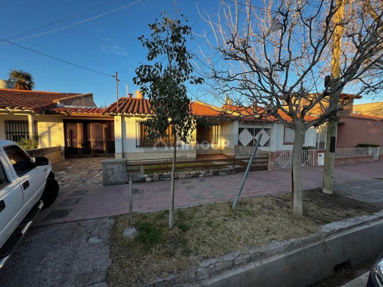 Casa en Venta en Godoy Cruz, Mendoza