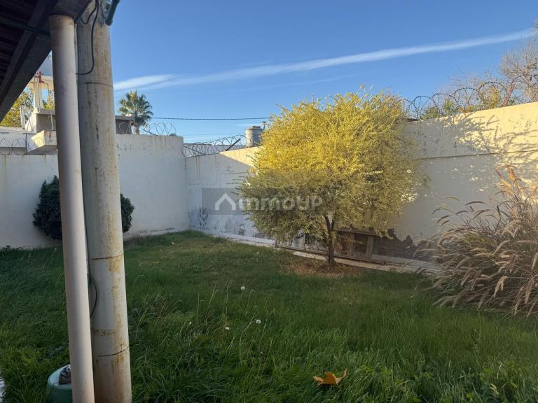 Casa en Venta en Rivadavia, Mendoza