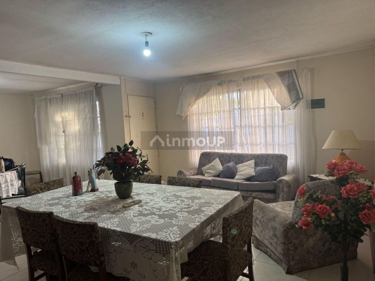 Casa en Venta en Rivadavia, Mendoza