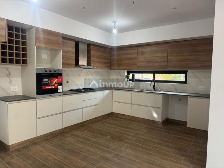 Casa en Venta en Las Heras, Mendoza