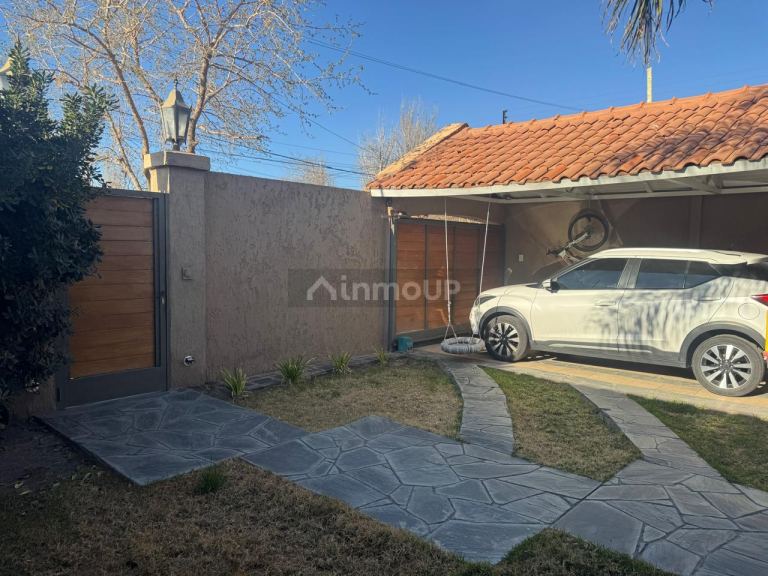 Casa en Venta en Guaymallen, Mendoza