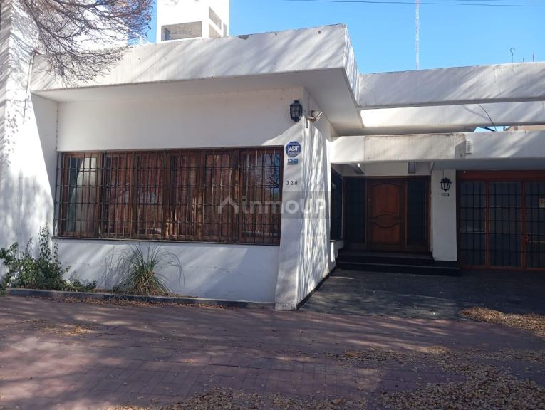 Casa en Alquiler en Capital, Mendoza