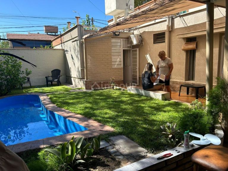 Casa en Venta en Guaymallen, Mendoza