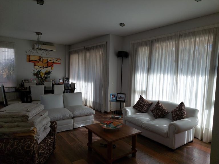 Casa en Alquiler en Capital, Mendoza