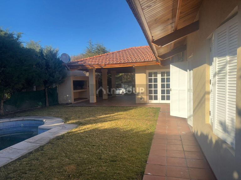 Casa en Alquiler en Capital, Mendoza