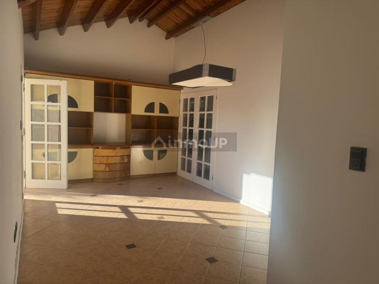 Casa en Alquiler en Capital, Mendoza