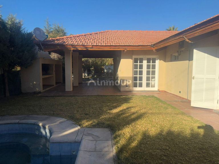 Casa en Alquiler en Capital, Mendoza