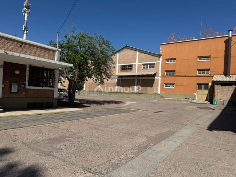 Galpon en Venta en Godoy Cruz, Mendoza