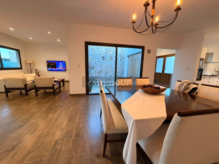 Casa en Venta en Maipu, Mendoza
