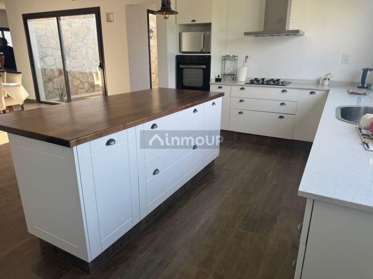 Casa en Venta en Maipu, Mendoza