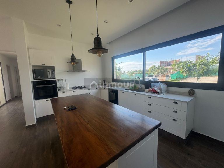 Casa en Venta en Maipu, Mendoza