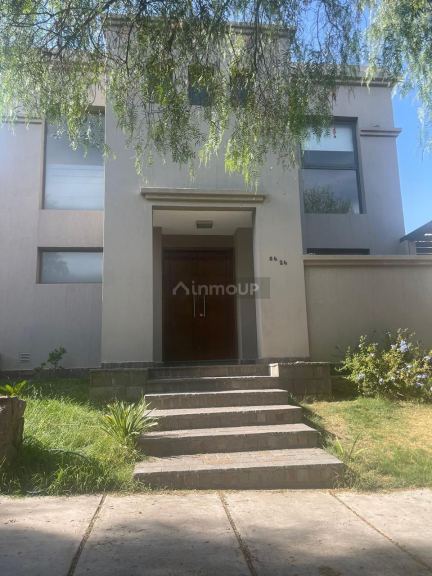 Casa en Alquiler en Capital, Mendoza