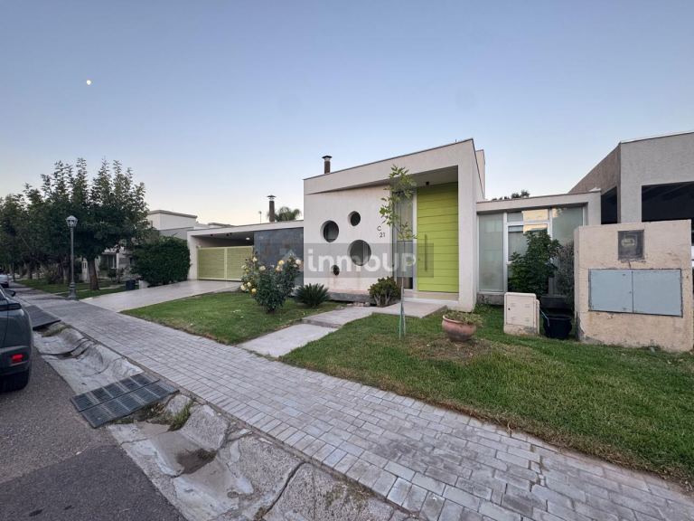 Casa en Venta en Maipu, Mendoza