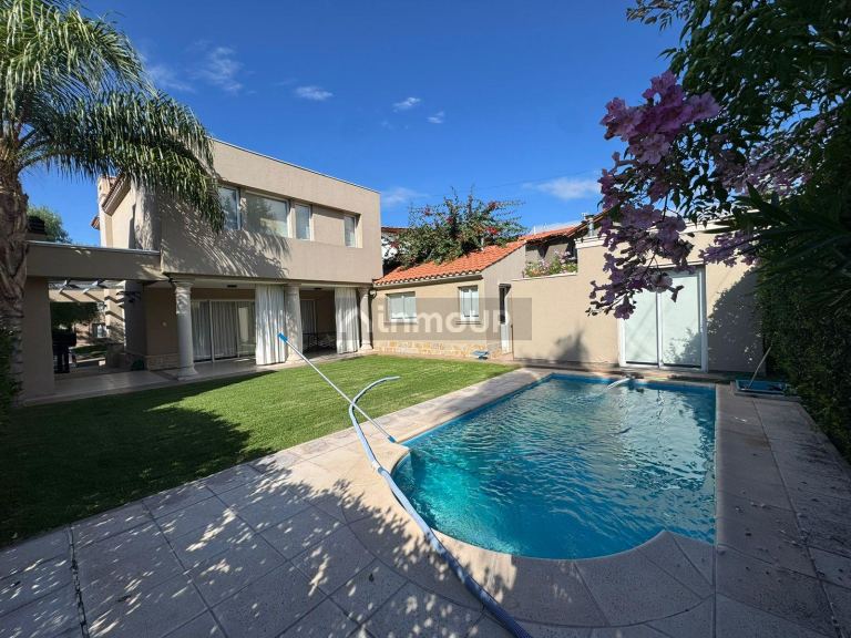 Casa en Alquiler en Capital, Mendoza