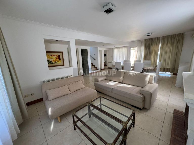 Casa en Alquiler en Capital, Mendoza