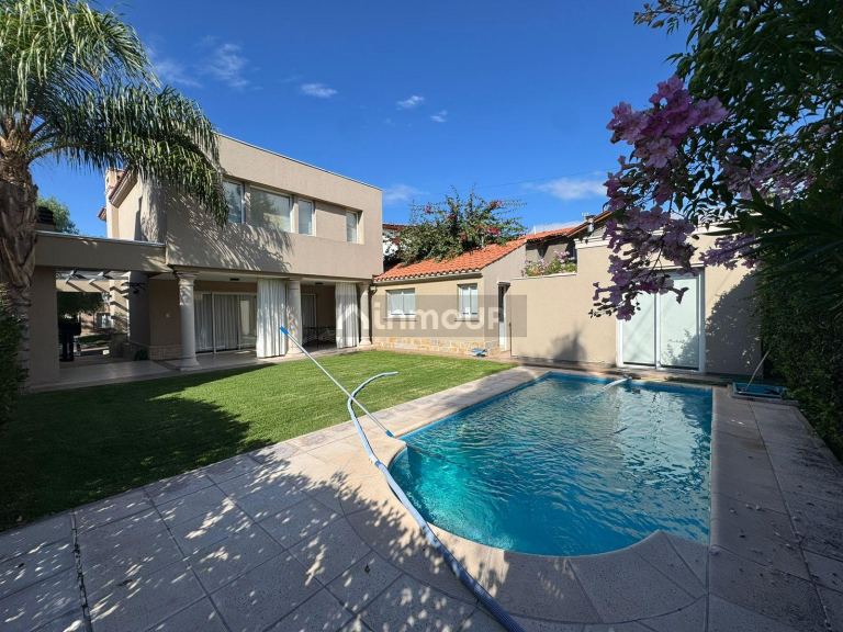 Casa en Alquiler en Capital, Mendoza