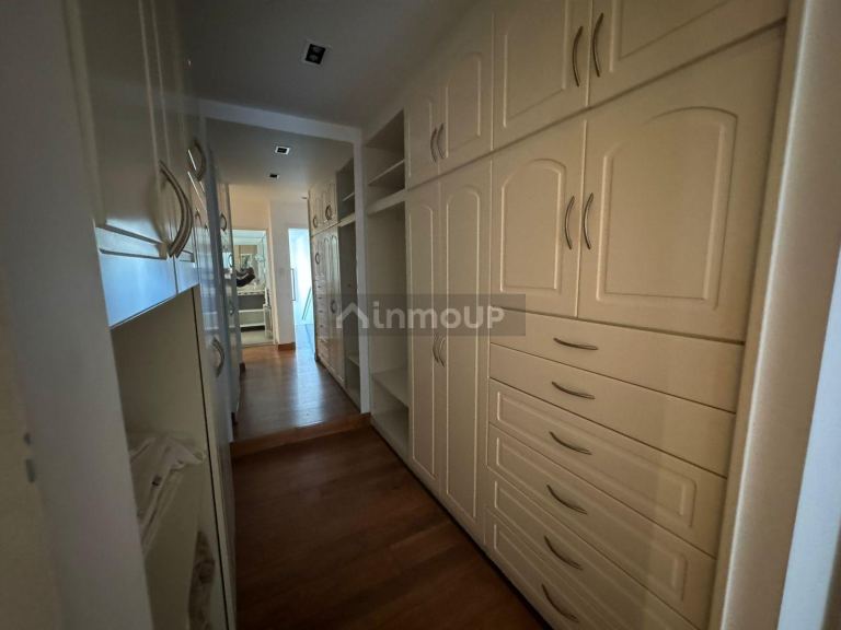 Casa en Alquiler en Capital, Mendoza