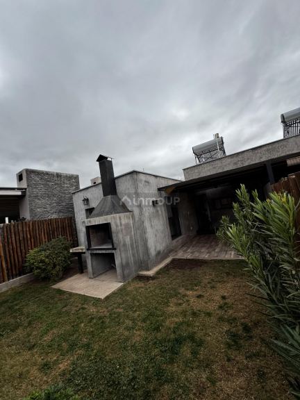 Casa en Alquiler en Lujan de Cuyo, Mendoza