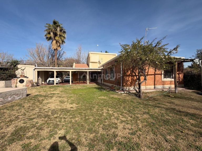 Casa en Venta en Guaymallen, Mendoza - USD 200.000 | Inmoup - 21