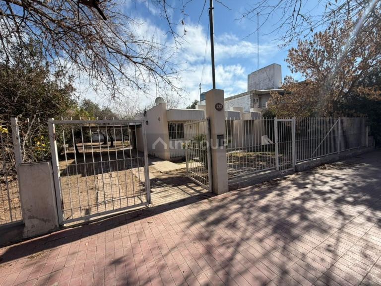 Casa en Alquiler en Guaymallen, Mendoza
