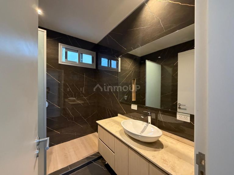 Casa en Alquiler en Guaymallen, Mendoza