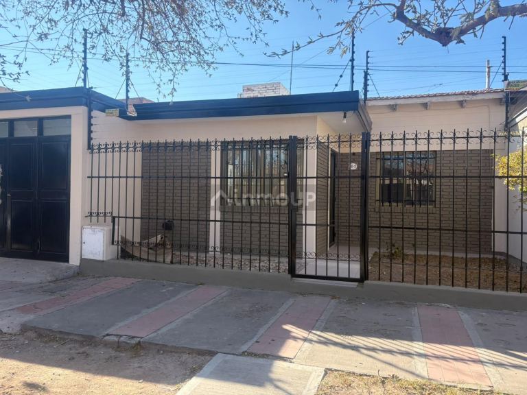 Guaymallen PEDRO BENJAMIN PALACIOS 500