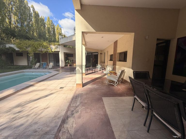 Casa en Venta en Lujan de Cuyo, Mendoza - USD 400.000 | Inmoup - 19