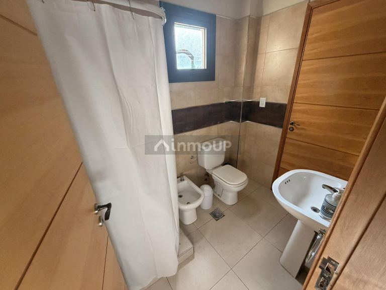 Casa en Venta en Lujan de Cuyo, Mendoza - USD 400.000 | Inmoup - 12