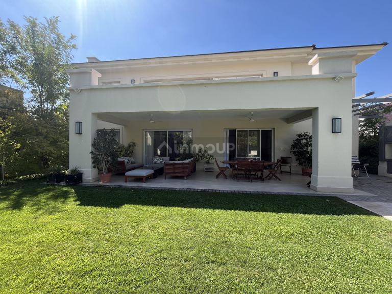 Casa en Venta en Godoy Cruz, Mendoza