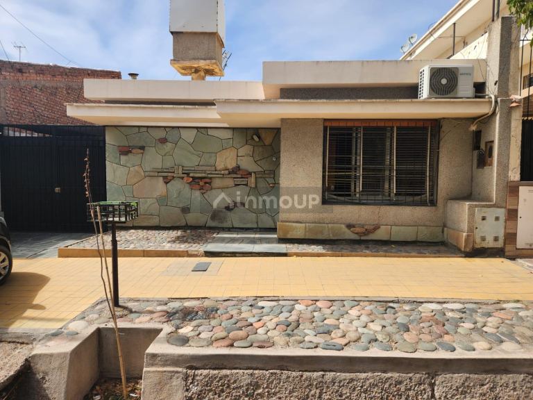 Casa en Venta en Godoy Cruz, Mendoza