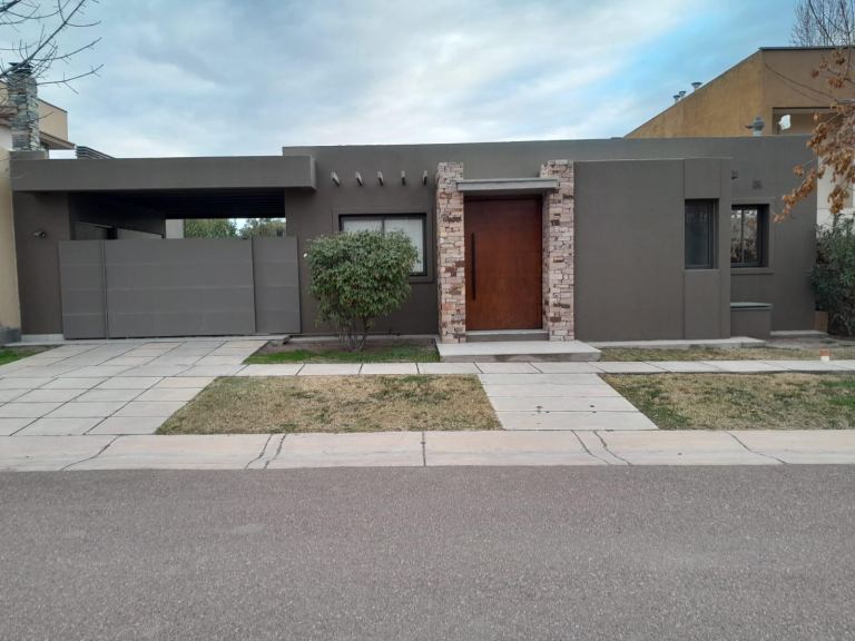 Casa en Venta en Lujan de Cuyo, Mendoza