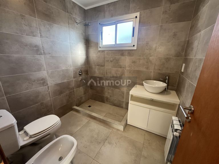 Departamento en Alquiler en Maipu, Mendoza