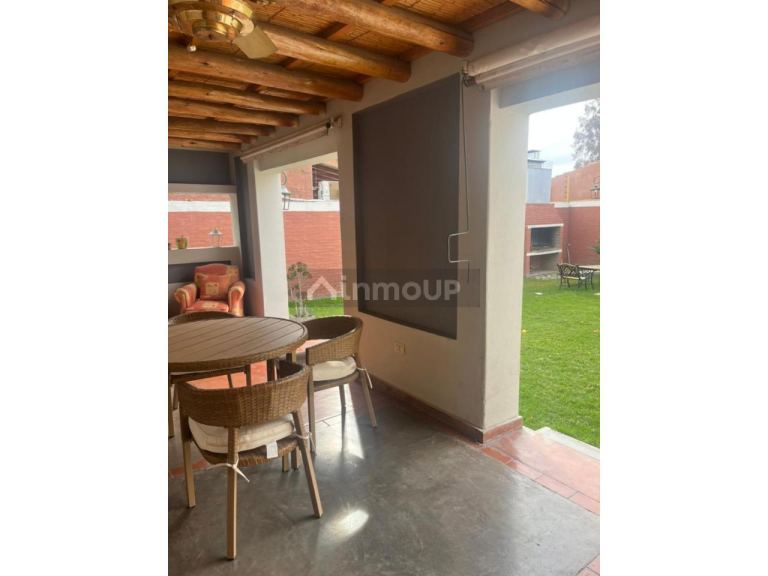 Casa en Venta en Capital, San Juan