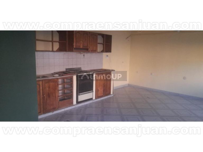Casa en Alquiler en Capital, San Juan