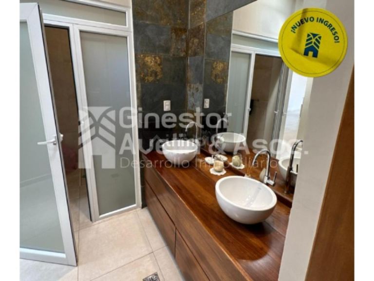 Casa en Venta en Capital, San Juan