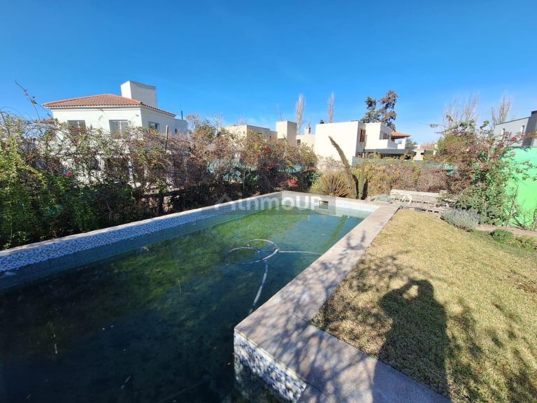 Casa en Venta en Maipu, Mendoza