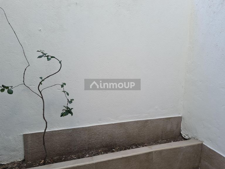 Duplex en Venta en Godoy Cruz, Capital Federal