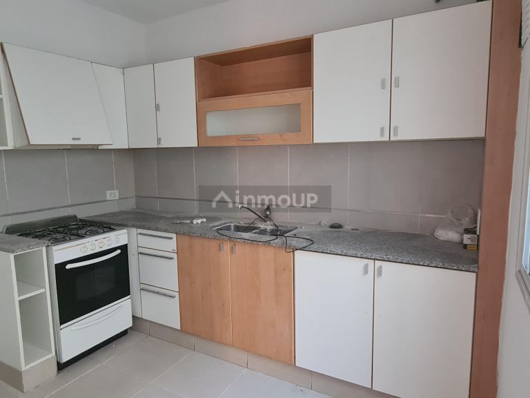Duplex en Venta en Godoy Cruz, Capital Federal