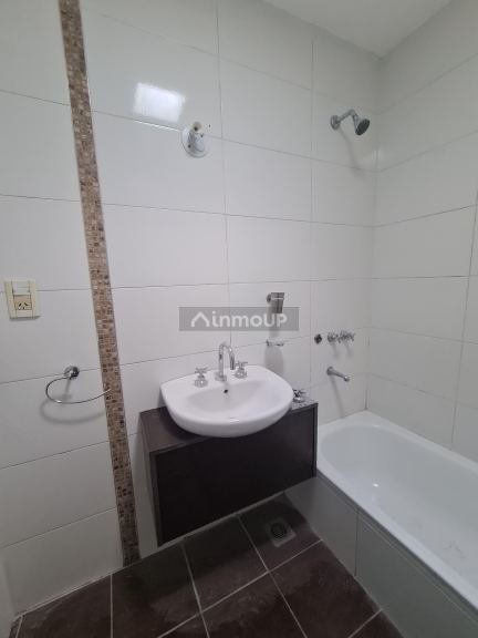 Duplex en Venta en Godoy Cruz, Capital Federal