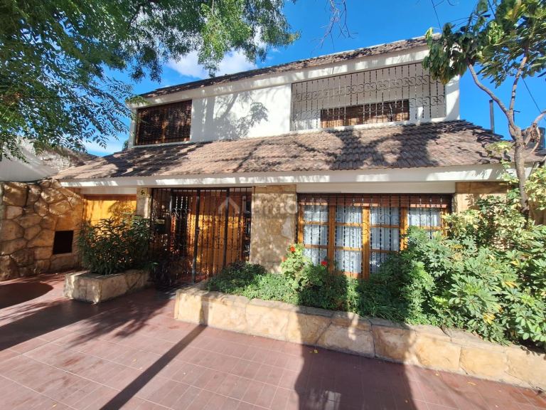 Casa en Alquiler en Capital, Mendoza