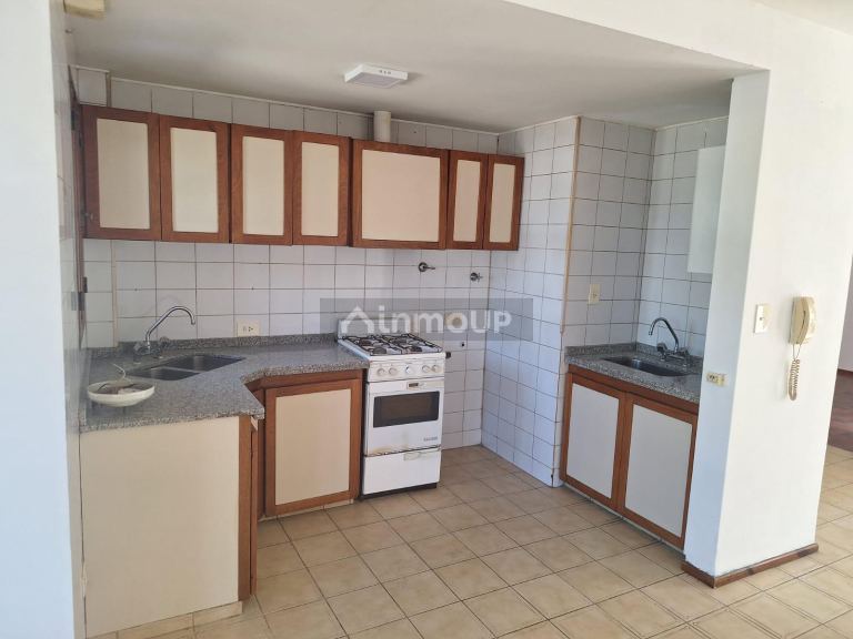 Departamento en Alquiler en Capital, Mendoza