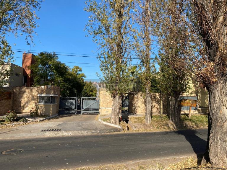 Lote en Venta en Guaymallen, Mendoza