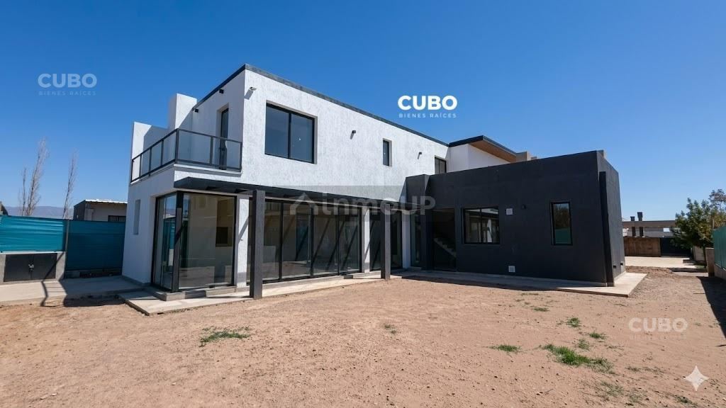 Casa en Venta en Lujan de Cuyo, Mendoza