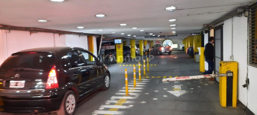 Cochera en Venta en Capital, Mendoza