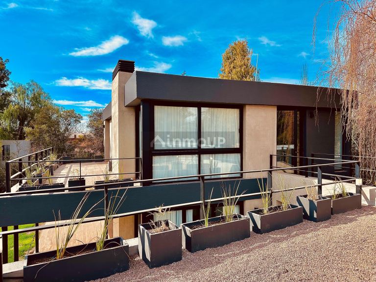 Casa en Alquiler en Lujan de Cuyo, Mendoza