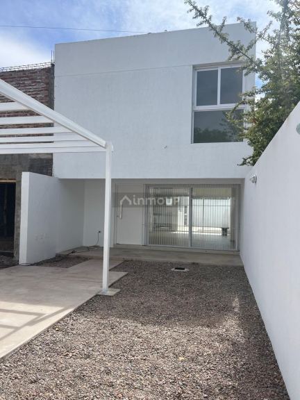 Duplex en Venta en Maipu, Mendoza
