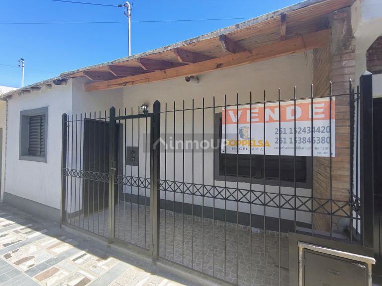 Casa en Venta en Guaymallen, Mendoza